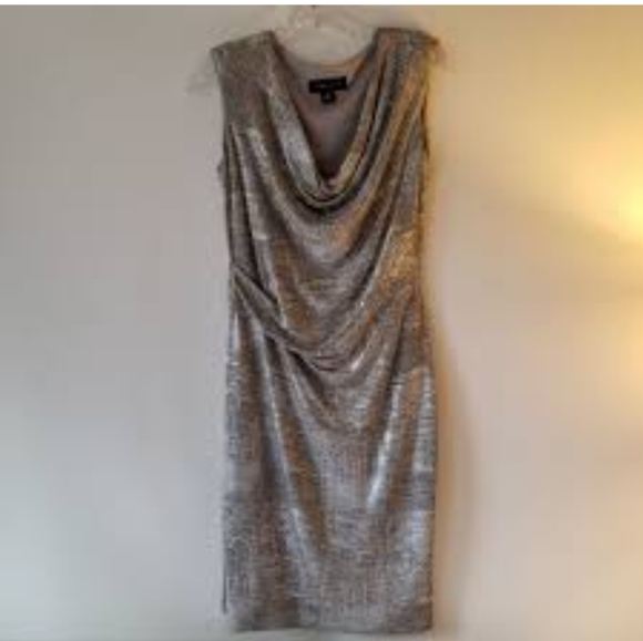 Silver knee length dress - Picture 1 of 4